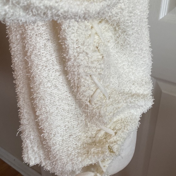 NWOT Jack by BB Dakota Cream Fuzzy Sweater - Picture 5 of 6